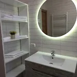 בית נופש Casa Capra Neagra *