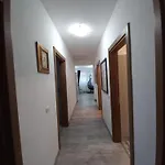 בית נופש Casa Capra Neagra *