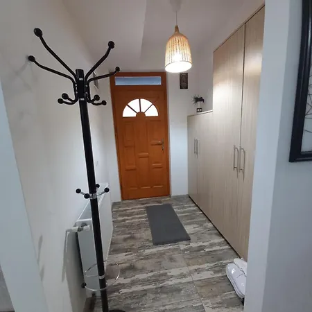 Casa Capra Neagra *